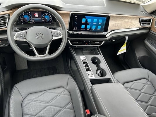 2024 Volkswagen Atlas 2.0T SE w/Technology in Birmingham, AL, AL - Serra Automotive Group