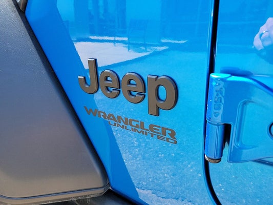 2022 Jeep Wrangler Unlimited High Tide in Birmingham, AL, AL - Serra Automotive Group